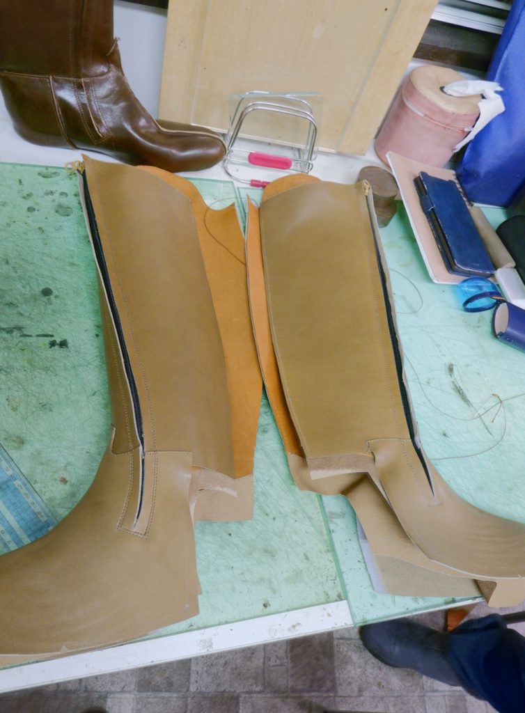 handmade jocky boots upper closing 5